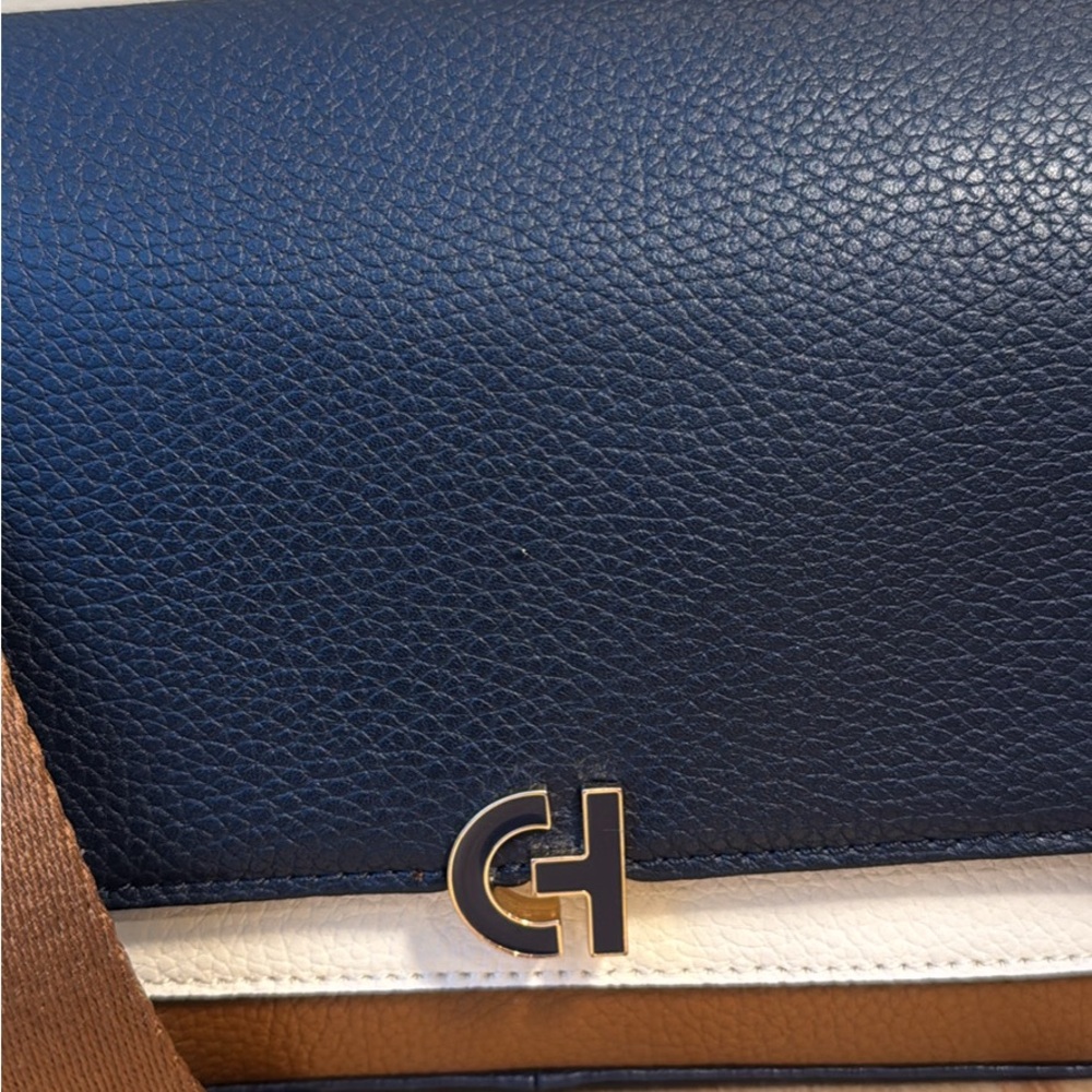Cole Haan, Shoulder Bag in Navy, White & Brown - Picture 3 of 4
